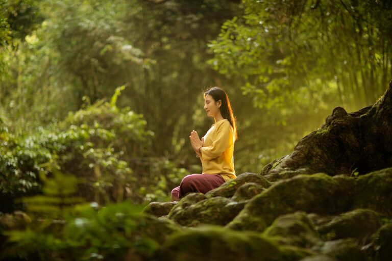 Mindful Breaks You Can Take in Five Minutes