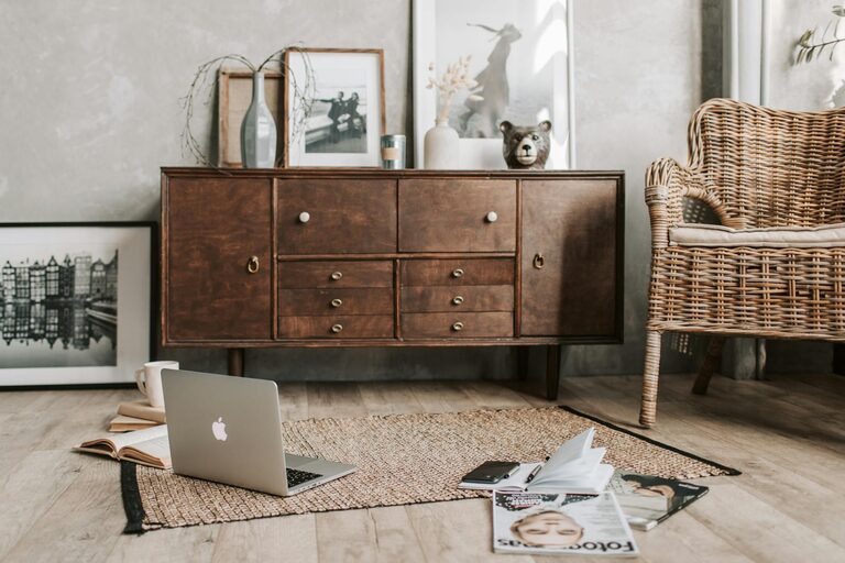 How to Create a Relaxing Home Workspace for Better Focus